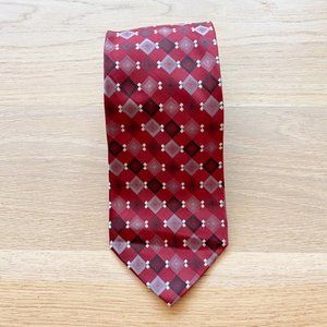 VAN HEUSEN Silk Red/Silver Diamond Pattern Necktie
